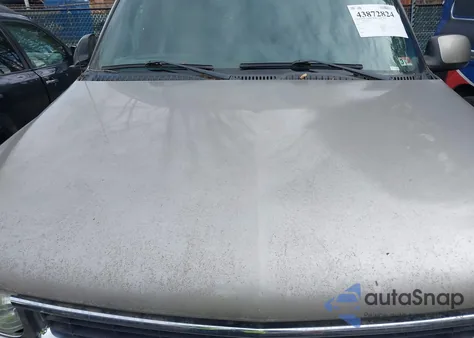 2001 Chevrolet Tahoe Lt z USA, uszkodzony, nr VIN 1GNEK13T01J200603